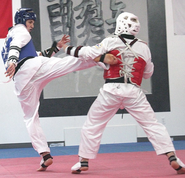 82923pentictonS-Taekwondo