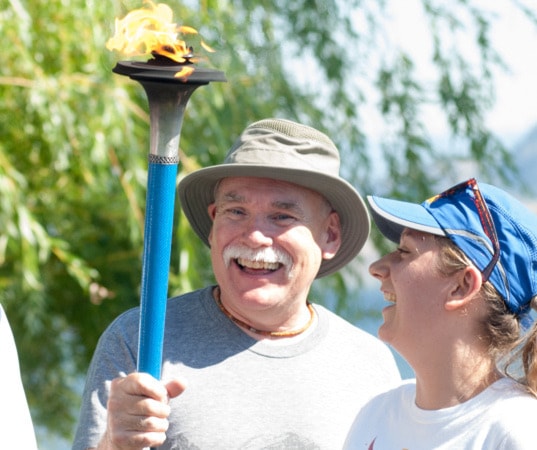 8663penticton0629peacerun03w