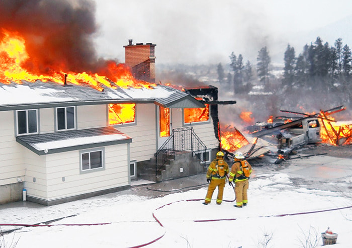 44360penticton0212web-CawstonFire1