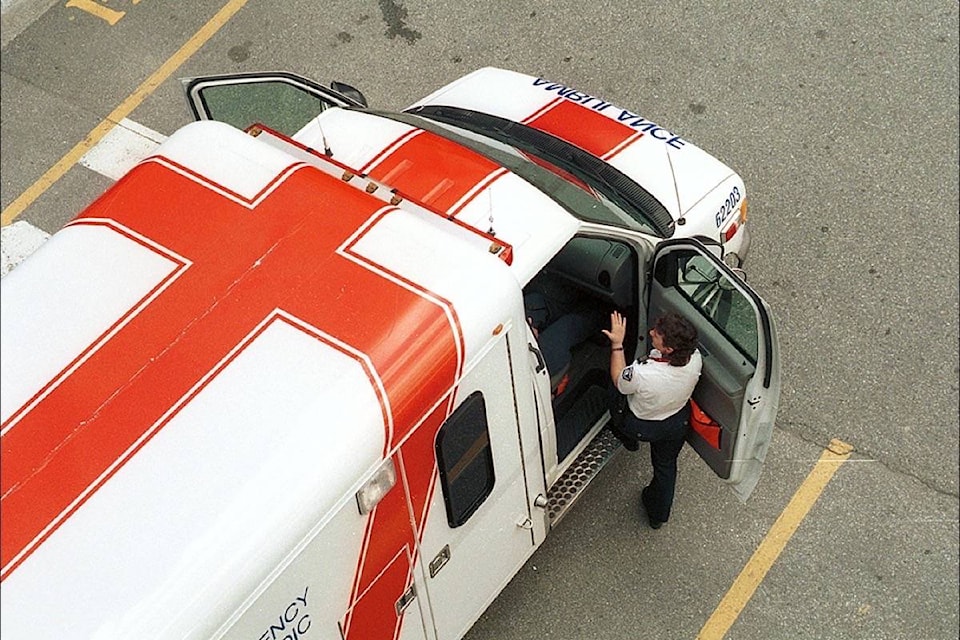 web1_170320-VMS-M-Ambulance1