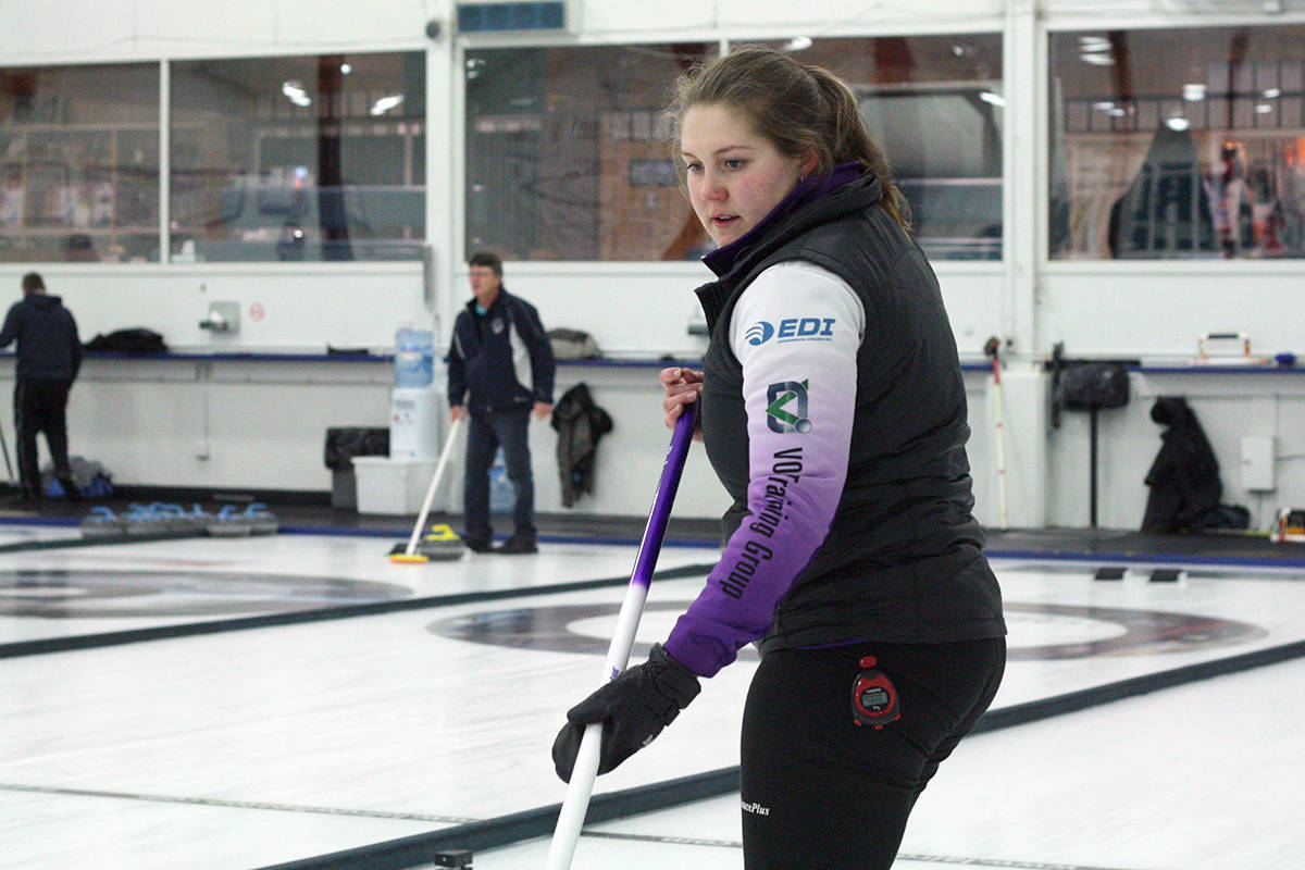 10321135_web1_curling_kesa-IMG_0508