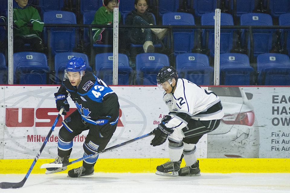 10473103_web1_20180203-SAA-Silverbacks-vs-Vees-JE-0027