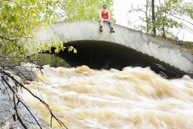 11775292_web1_170510-PWN-T-flooding