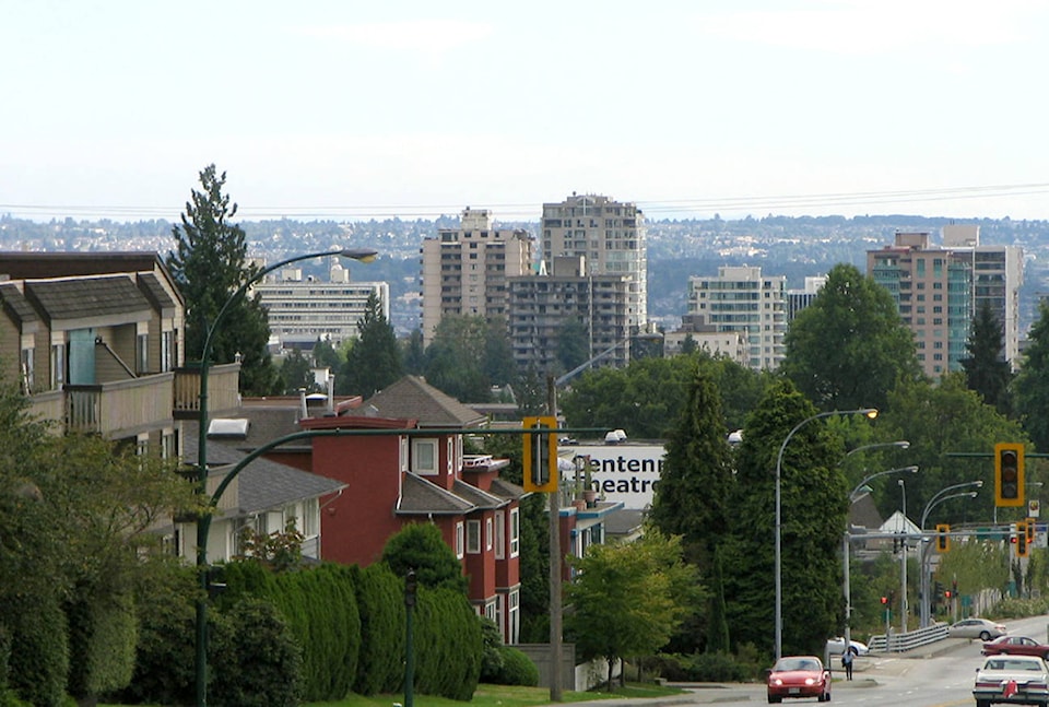 13562830_web1_NorthVancouver-Lonsdale