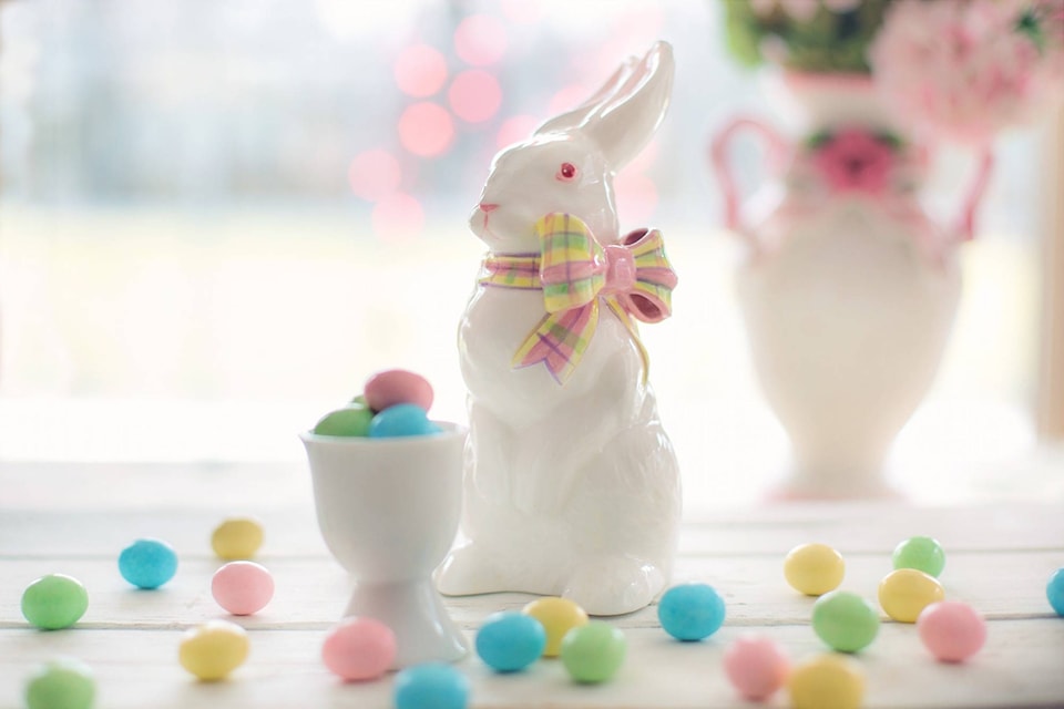 16496332_web1_easter-2189397_1920