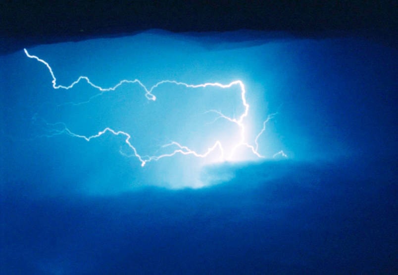 17411335_web1_thunderstorms-copy