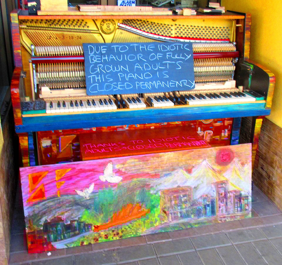 Street pianos 2020 cheap