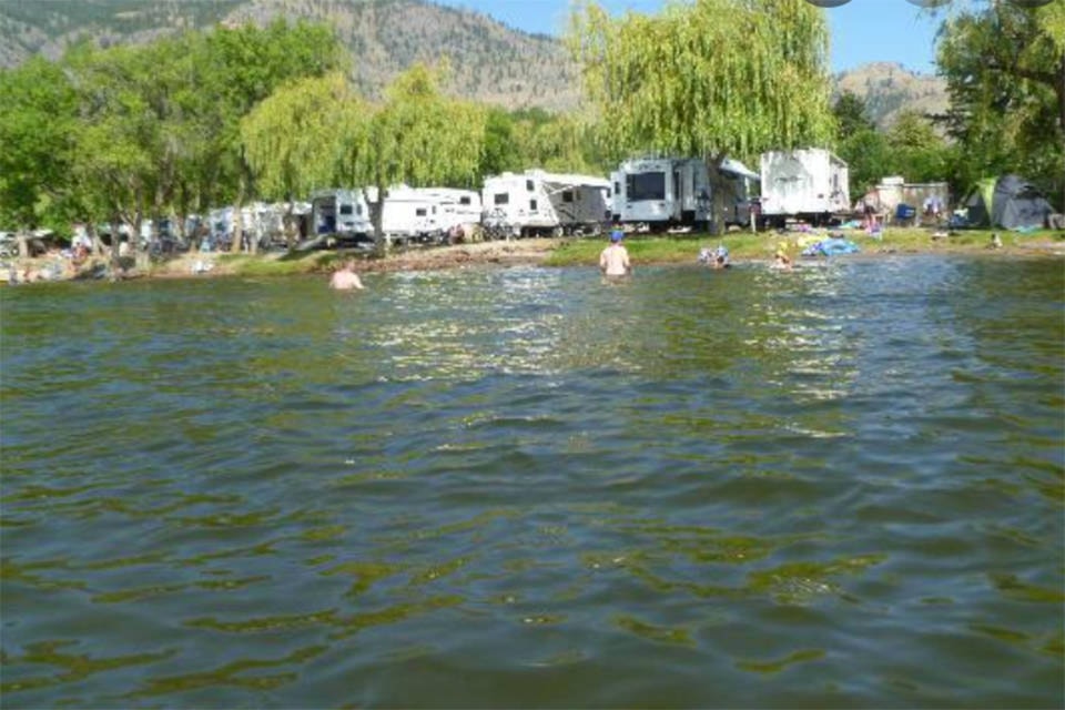 25678596_web1_210707-PWN-OsoyoosDrowning_1