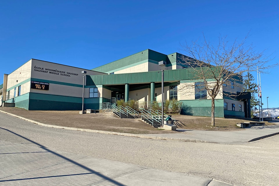 27852607_web1_210416-SAA-Shuswap-Middle-School_1