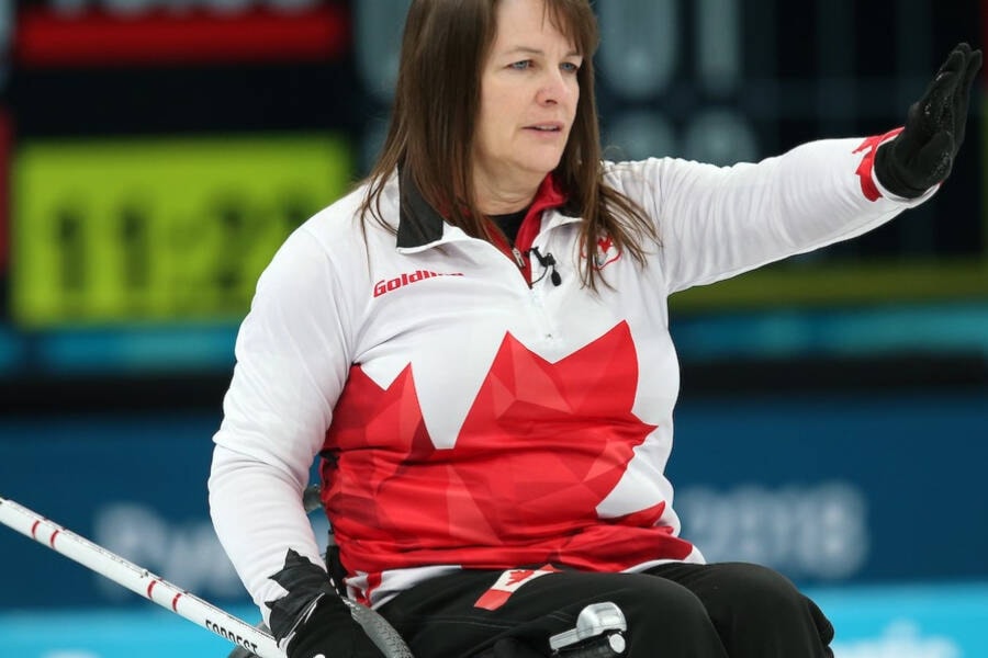 27971632_web1_220203-VMS-ina-forrest-curling_1