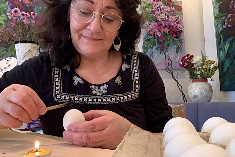 Ukrainian-Canadian artist Debra Cherniawsky will be sharing her family’s traditionof Ukraine Pysanka eggs painting at a workshop at Artable in downtown Penticton Saturday, April 16. (Submitted)