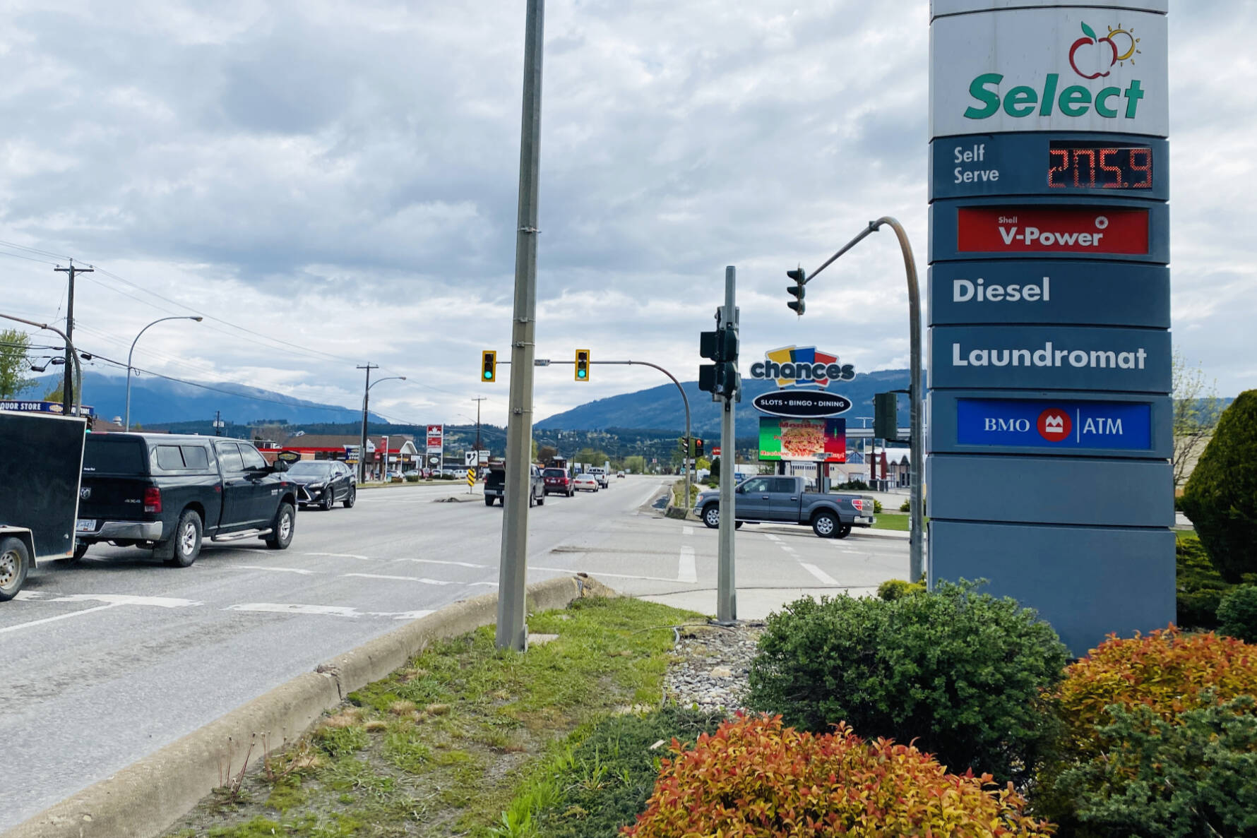 Gas prices surpass 2 per litre in Salmon Arm, highest in North