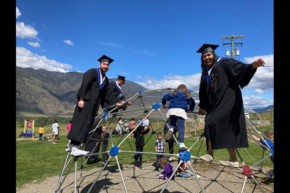The graduating class of Similkameen Elementary Secondary School visits to the Ntamtqen snma?maya?tn School and Cawston Primary School ahead of their graduation ceremony. (Contributed)