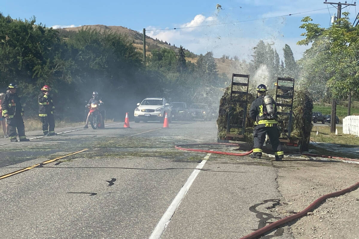 30062453_web1_copy_220818-VMS-tractor-fire-TRACTOR_1