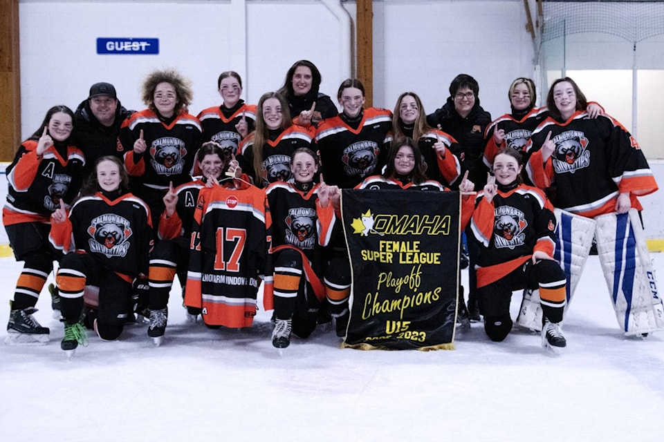 32150163_web1_230322-SAA-U15-girls-hockey-champs