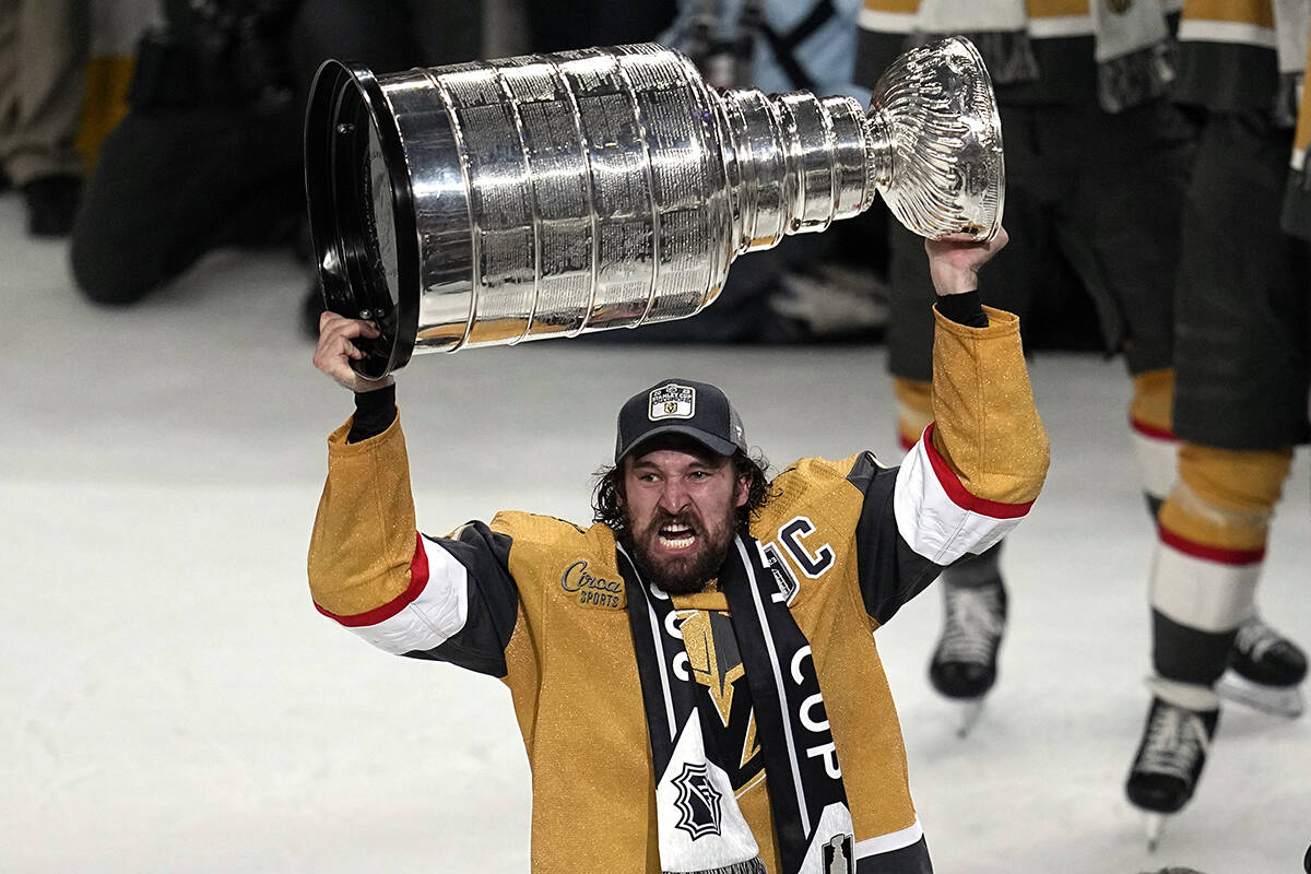 Viva Las Vegas! Golden Knights hammer Florida 9-3, win 2023 Stanley Cup -  Penticton Western News