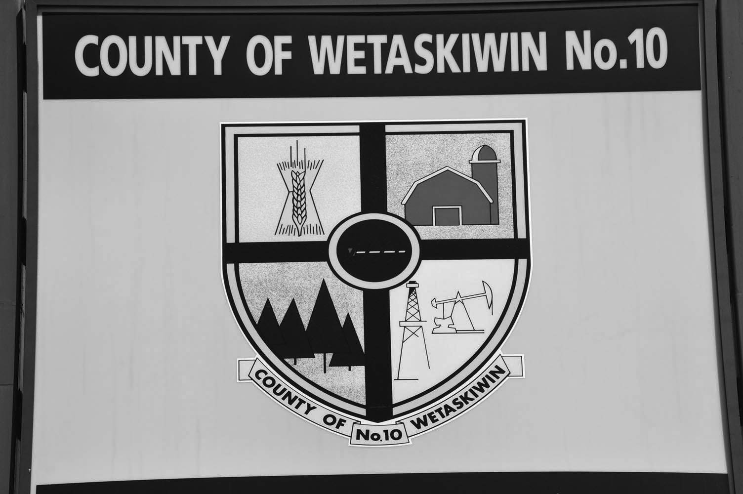 web1_Wetaskiwin-county-office-4BW