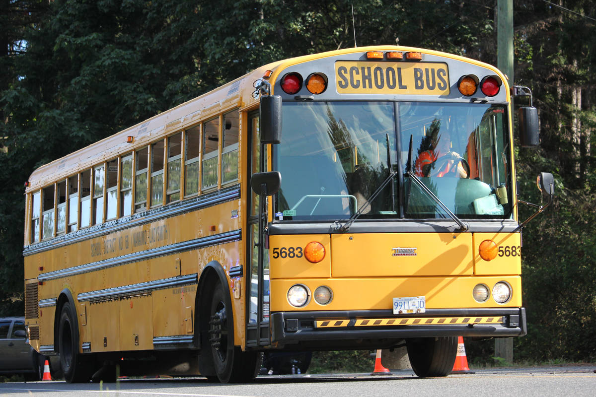 22680341_web1_200916-NBU-SD68-Bus-Pilot_1