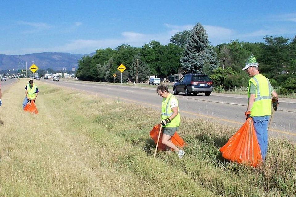 25006068_web1_180505-RDA-Highway-cleanup