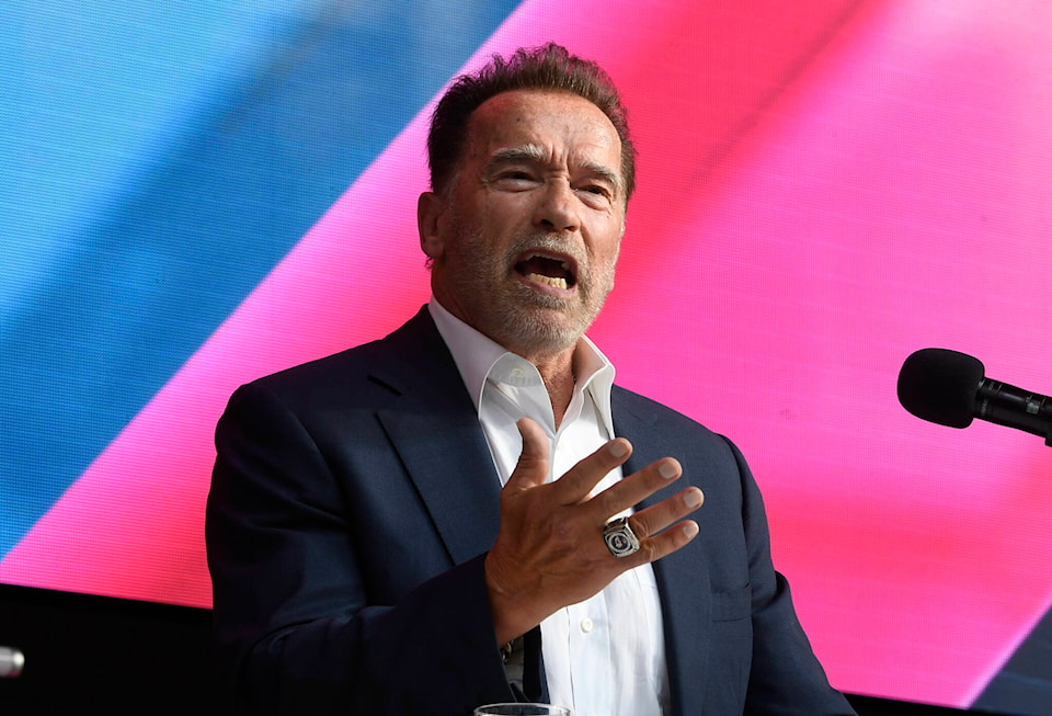 28504449_web1_220317-CPW-UKRAINE-SCHWARZENEGGER-plea_1