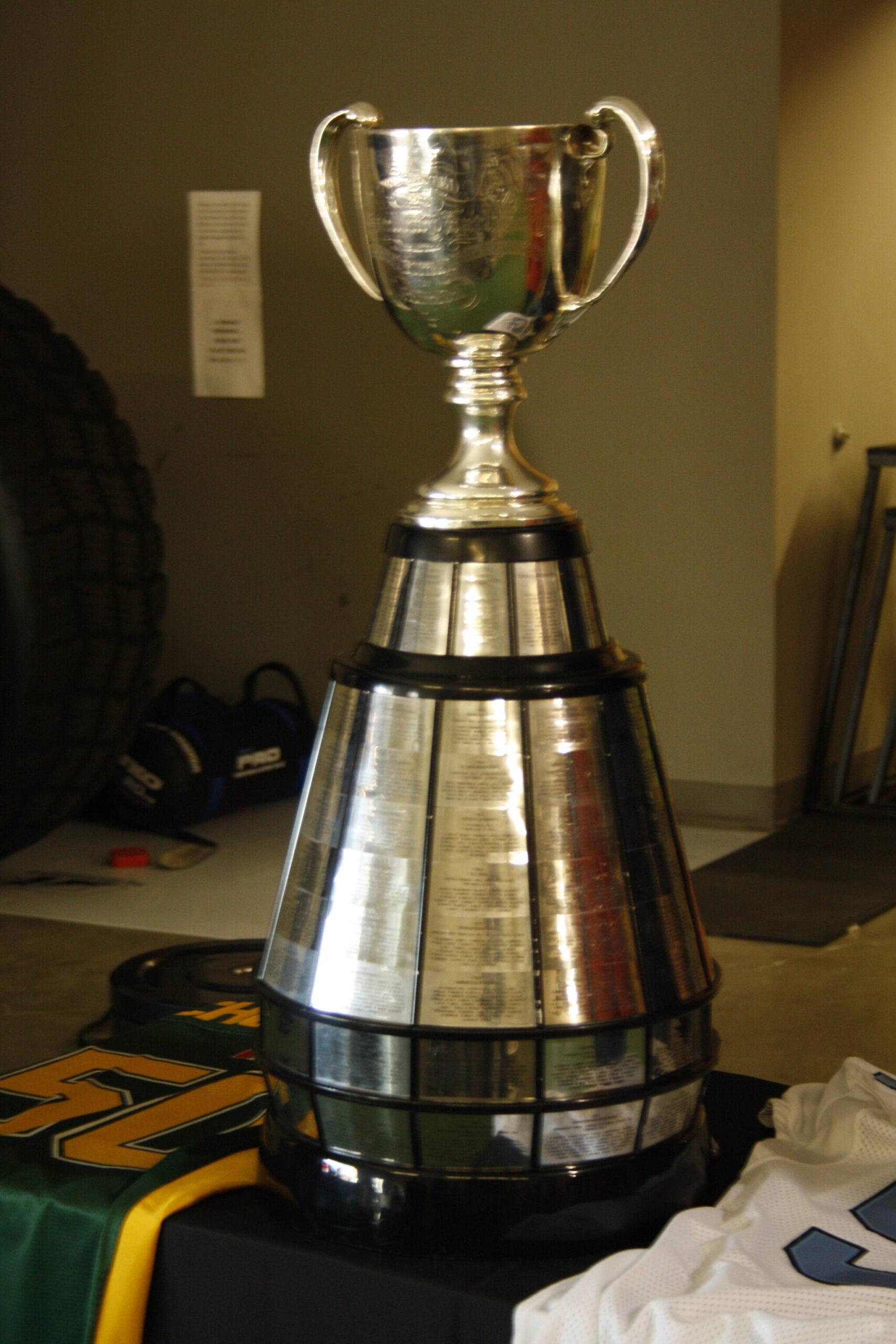 32216544_web1_230330-STI-Churchill-Grey-Cup_6