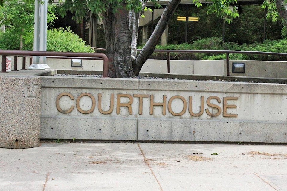 8436302_web1_CourtHouseSignSpring