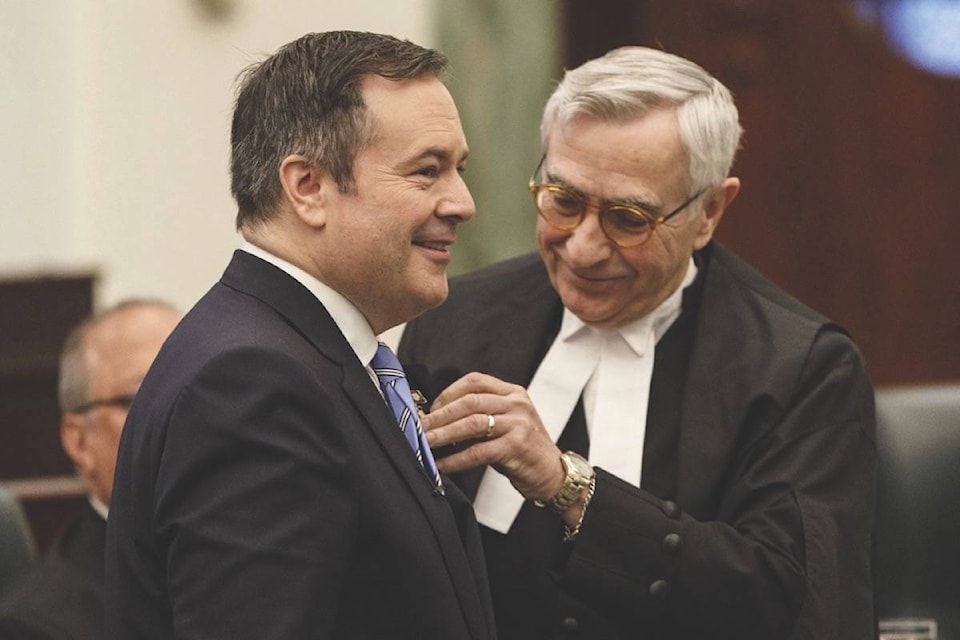 17391180_web1_190620-BPD-M-Jason-Kenney