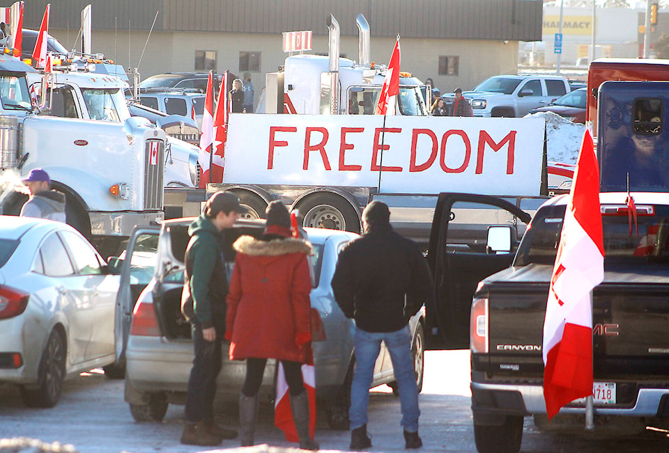 27969647_web1_220202-PON-Convoy-to-Edmonton_2