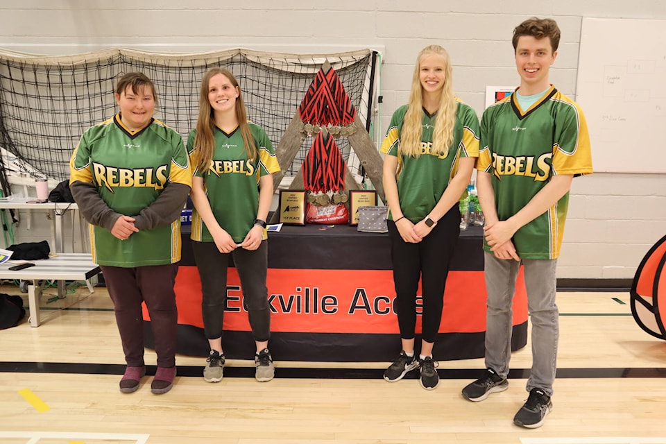 29070180_web1_220512-SLN-Eckville-school-sports-event_2