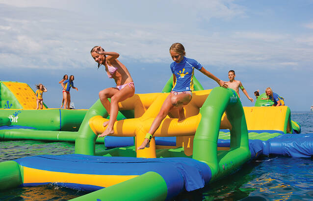 Sylvan Lake s inflatable water park returns to beat the heat Ponoka News