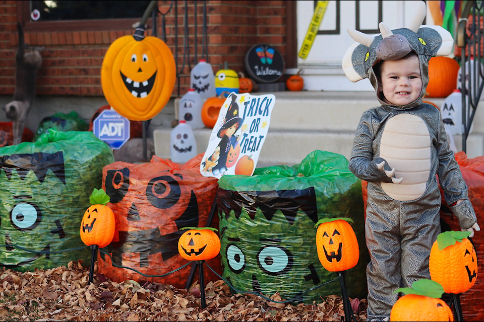 Jonah Harrison, 2, is all ready for Trick or Treating Oct. 31. All around Ponoka, houses were decorated for Halloween. (Photos by Emily Jaycox/Ponoka News)