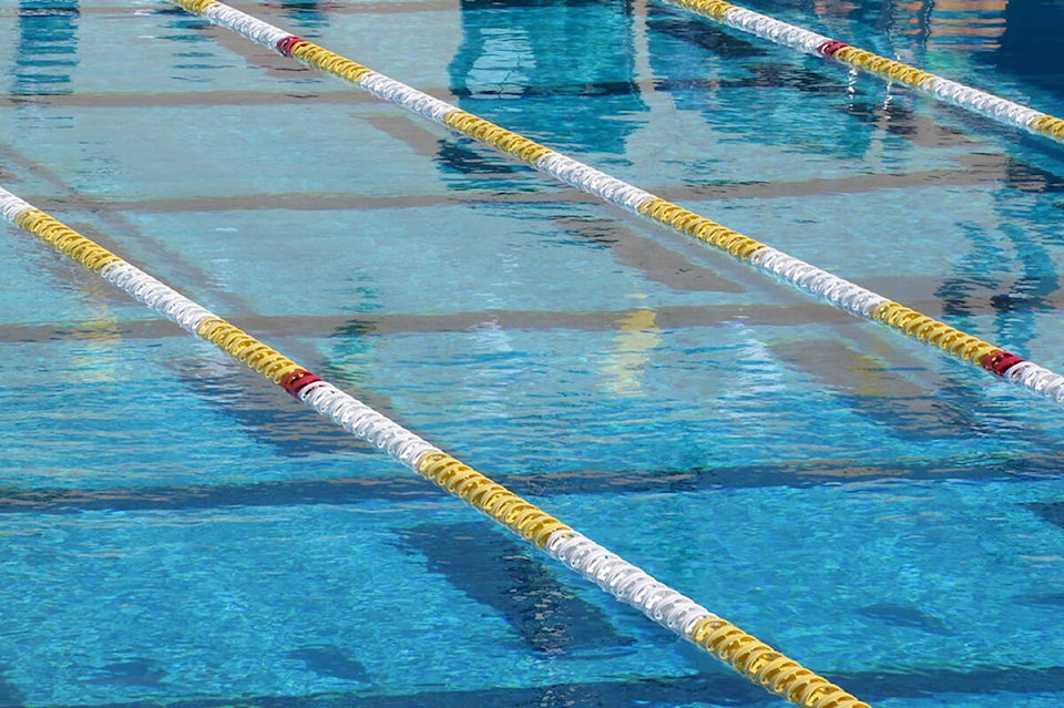 31402936_web1_swimming-lanes