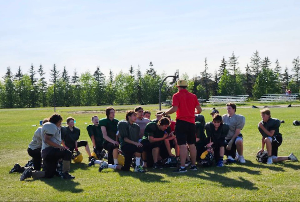 32775860_web1_230524-PON-Bantam-broncs-spring-camp_1