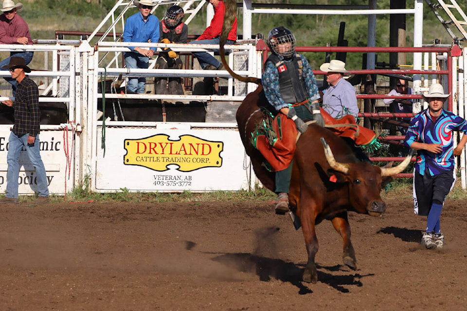 33241963_web1_230713-CAS-Rodeo_11