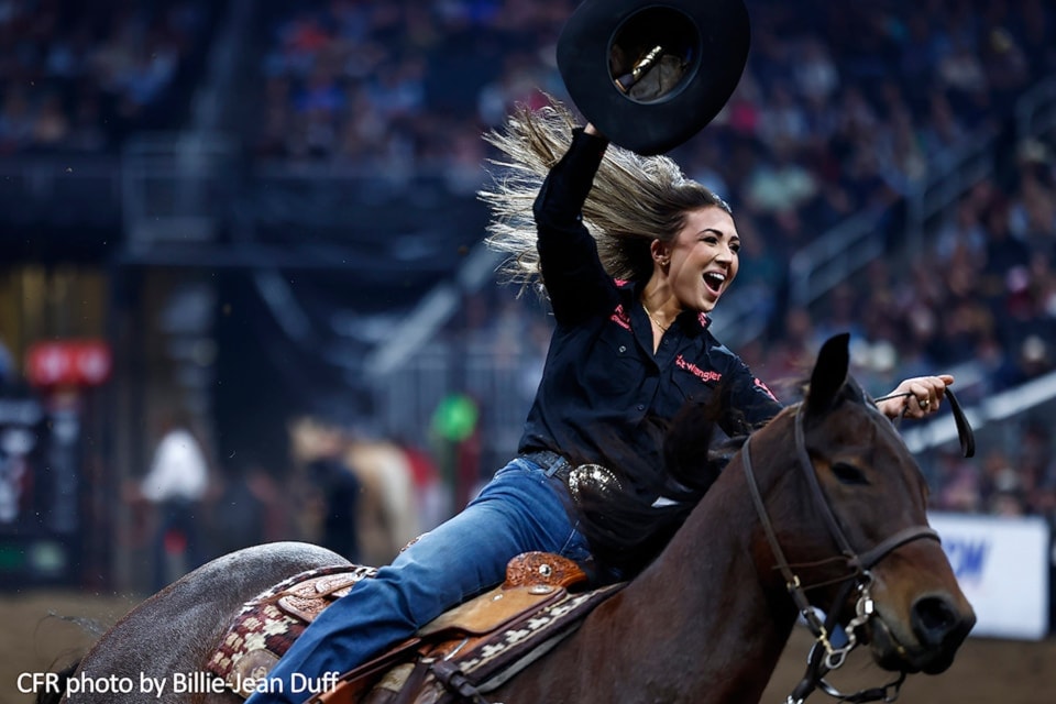 macy-auclair-cfr24-3-arena-record-billie-jean-duff-photo