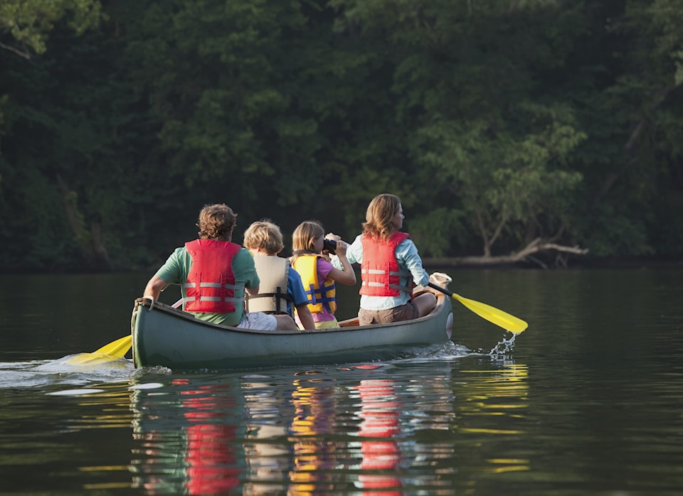 familycanoehc1307_source-copy