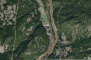Fire reported south of Merritt off Highway 5
