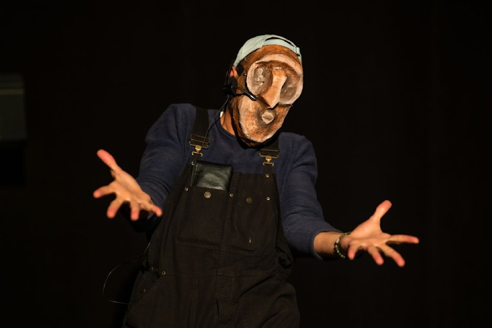 Pedro M. Almeida-Siqueira is a Brazilian multi-skilled performer, actor, creator and producer based in Oak Bay.