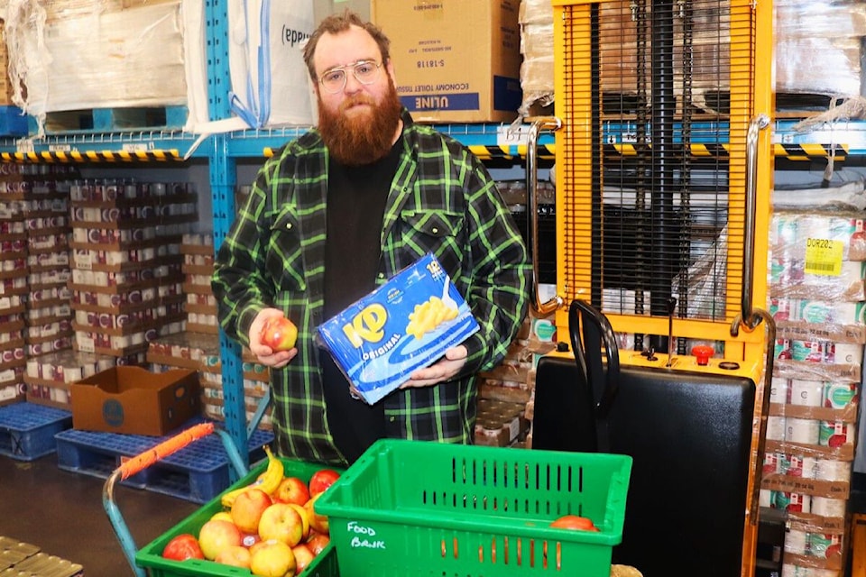 tyson-elder-works-to-help-feed-the-hungry-through-his-work-at-the-food-bank-in-sidney-1