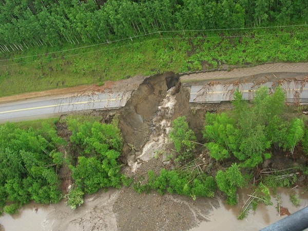 98878BCLN2007hwy97washout5