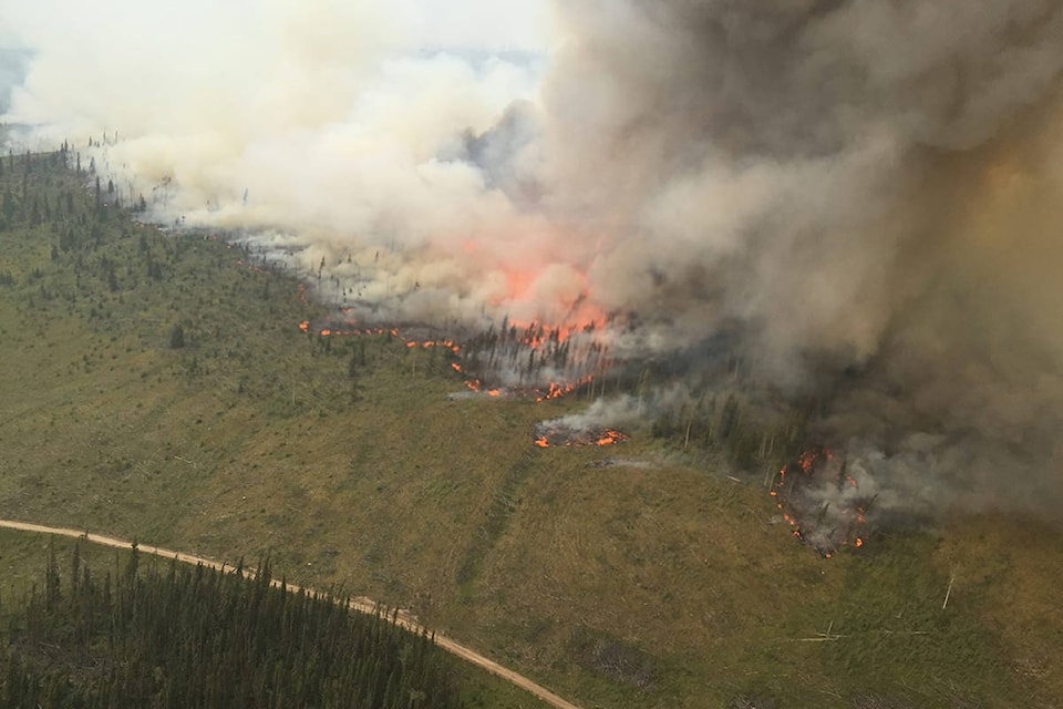 13104211_web1_180815-QCO-aug-12-fire-update-quesnel_1