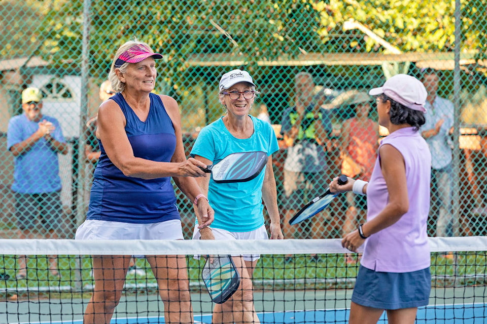 22910147_web1_200929-VNE-BCSeniorsGames-pickleball_2