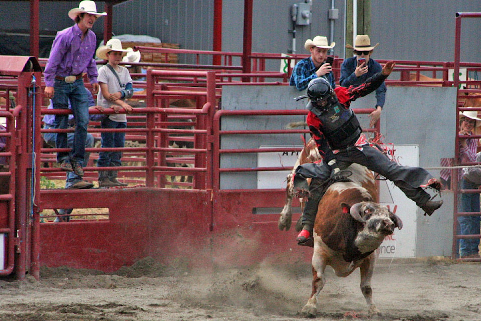 Elijah Gordon was the only bull rider to last the full eight seconds during the first day of the Quesnel Rodeo Club’s event. (Cassidy Dankochik Photo - Quesnel Cariboo Observer)