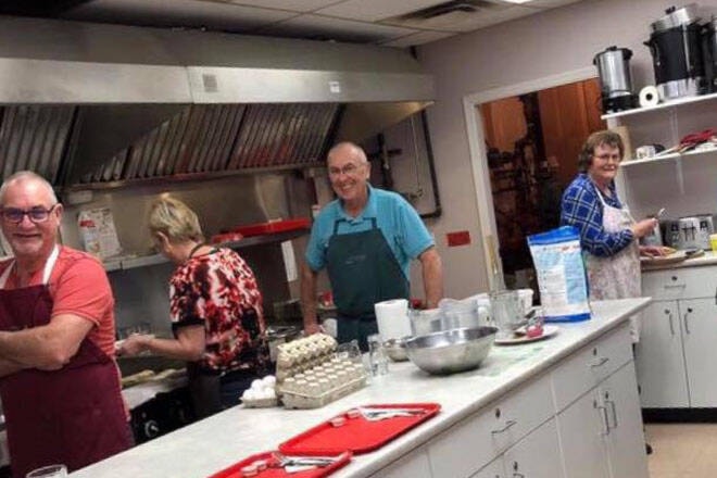 26378826_web1_210902-QCO-SeniorsCentre-Breakfast_2