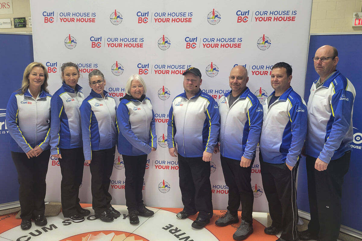 26705997_web1_211004-QCO-CurlingResultsandPhoto-gallery_20