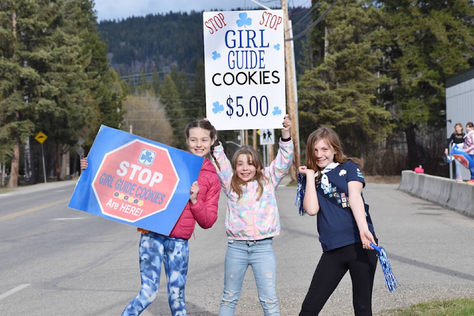 28982653_web1_220502-QCO-GirlGuidesCookies-Quesnel-Girl-Guides_1