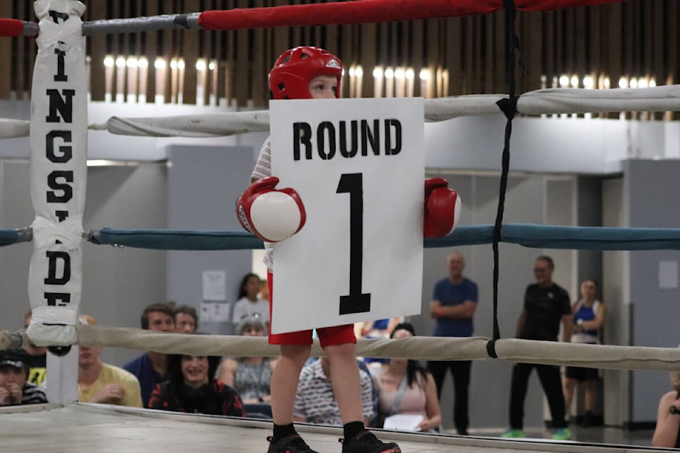 PHOTOS: Fighters show moxy at Vernon boxing card - Quesnel Cariboo Observer
