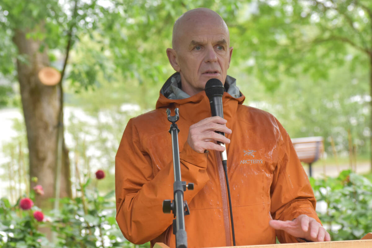 MEET THE CANDIDATE City mayoral candidate Bob Simpson Quesnel