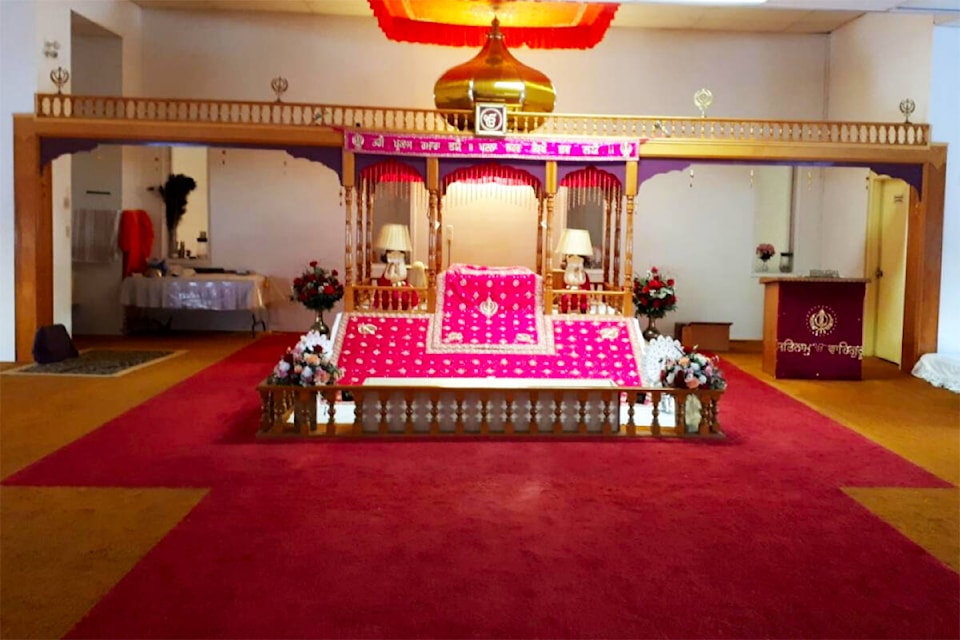 33771853_web1_230906-QCO-Sikh-temple-added-to-history-registry_2