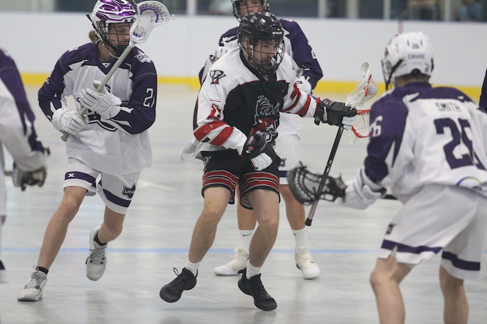 The Red Deer Renegades fell to the St. Albert Crude 14-5 on Saturday afternoon at the GH Dawe Community Centre.